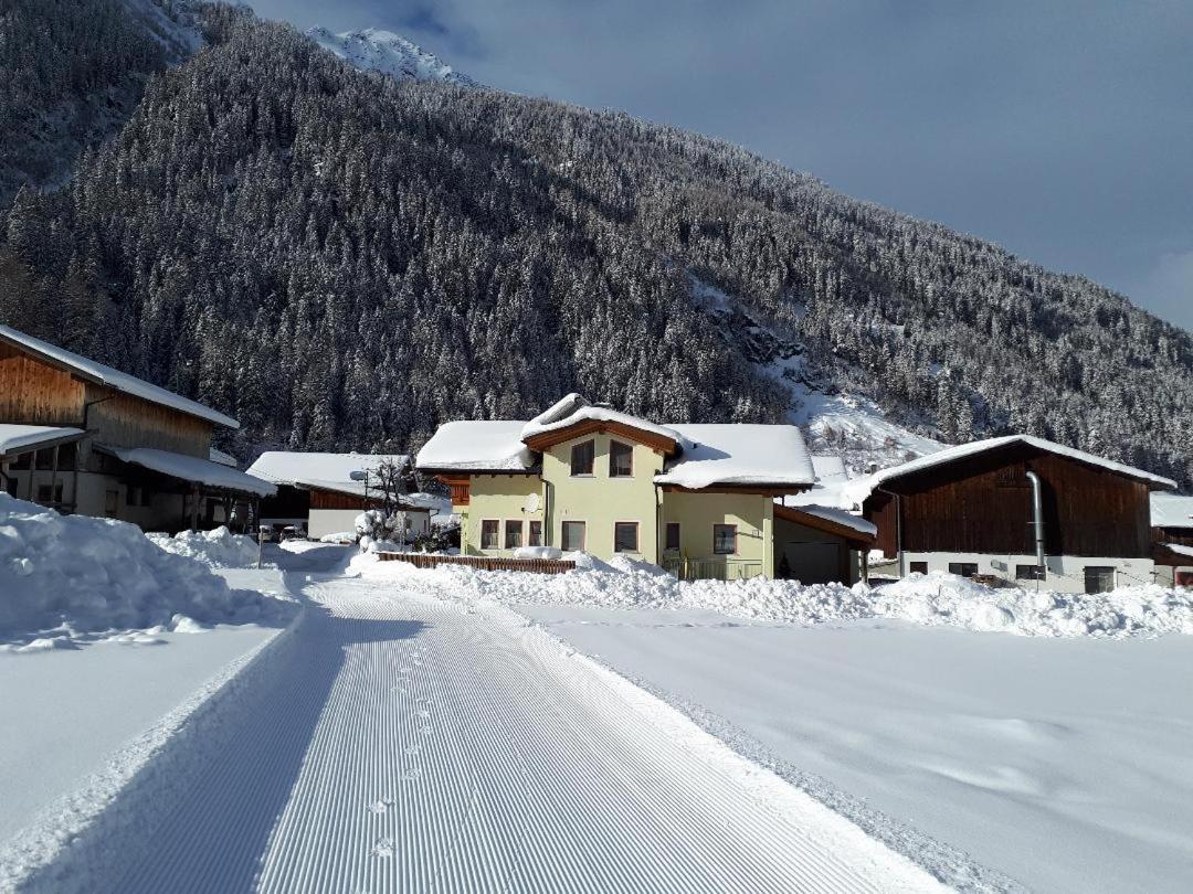 Apart Larcher Kaunertal Exterior photo
